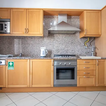#101 1br Bicos Nearby Appartement *