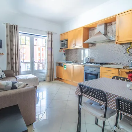 Apartament #101 1br Bicos Nearby *